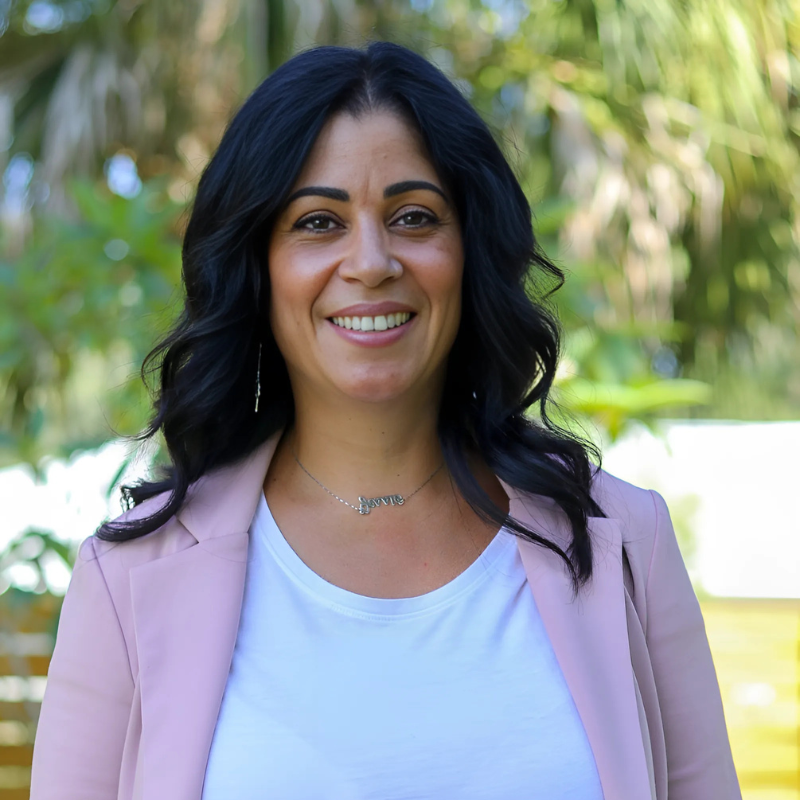 Dr. Jessie Ferreria